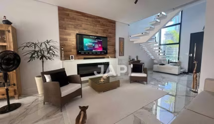 Casa de Condomínio para venda em Parque Residencial Eloy Chaves de 220.00m² com 3 Quartos, 1 Suite e 4 Garagens