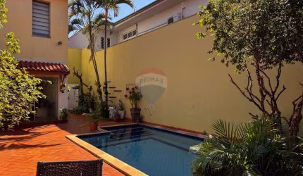 Casa para venda em Alto Da Boa Vista de 285.00m² com 3 Quartos, 3 Suites e 5 Garagens