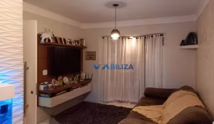 Sobrado para venda em Jardim Célia de 120.00m² com 3 Quartos, 1 Suite e 3 Garagens