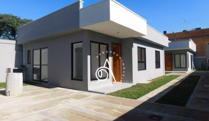 Casa para venda em Fanny de 70.00m² com 3 Quartos, 1 Suite e 2 Garagens