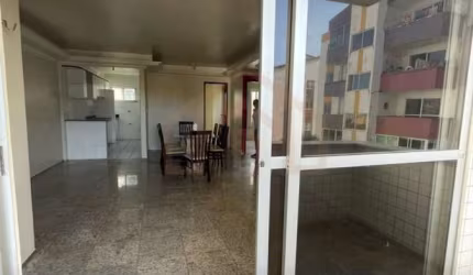 Apartamento para alugar em Icaraí de 105.00m² com 3 Quartos e 1 Suite