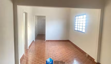 Casa para venda em Jardim Luiz Ometto de 143.00m² com 3 Quartos e 2 Garagens