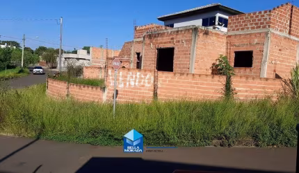 Casa para venda em Centro de 190.00m² com 2 Quartos, 1 Suite e 2 Garagens