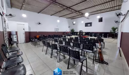 Sala Comercial para venda em Jardim Santa Eulália de 163.00m²