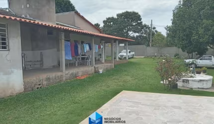 Chácara para venda em Bairro Dos Pires de 100.00m² com 3 Quartos, 1 Suite e 5 Garagens