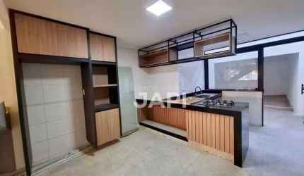 Casa para alugar em Vila Rami de 100.00m² com 2 Quartos e 2 Garagens