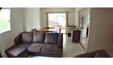 Casa para venda em Chácaras Santo Antonio Do Jardim de 221.16m² com 3 Quartos, 1 Suite e 8 Garagens