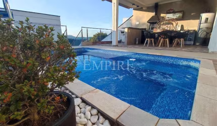 Sobrado para venda em Jardim Via Dutra de 303.00m² com 4 Quartos, 4 Suites e 4 Garagens