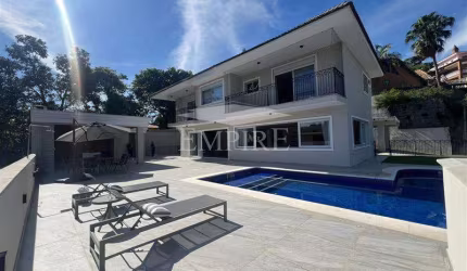 Sobrado para venda em Arujázinho I, Ii E Iii de 700.00m² com 1 Quarto, 4 Suites e 2 Garagens