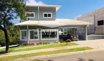 Sobrado para venda em Santa Isabel de 430.00m² com 4 Quartos, 3 Suites e 2 Garagens