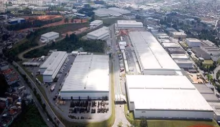 Galpão / Depósito / Armazém para alugar em Água Chata de 4000.00m²
