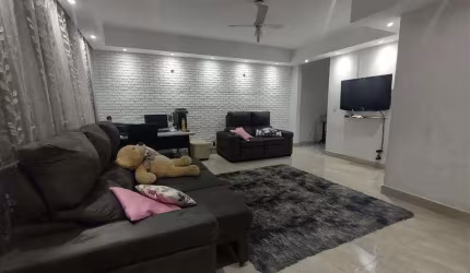 Sobrado para venda em Jordanópolis de 280.00m² com 2 Quartos, 1 Suite e 5 Garagens