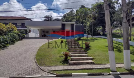 Casa de Condomínio para venda e aluguel em Arujázinho I, Ii E Iii de 420.00m² com 4 Quartos, 4 Suites e 3 Garagens