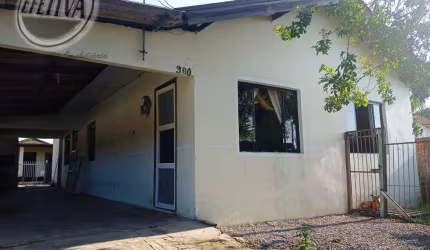 Casa para venda em Matinhos de 160.00m² com 3 Quartos e 3 Garagens
