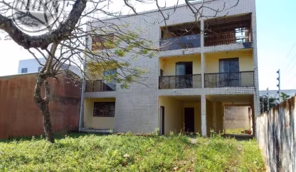 Casa para venda em Matinhos de 220.00m² com 5 Quartos, 1 Suite e 6 Garagens