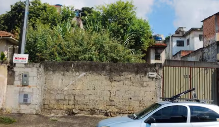 Casa para venda em Itaim Paulista de 70.00m² com 1 Quarto e 6 Garagens