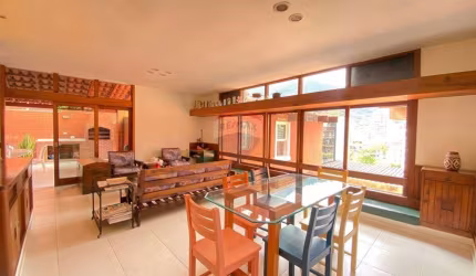Casa de Condomínio para venda em Botafogo de 262.00m² com 5 Quartos, 3 Suites e 1 Garagem