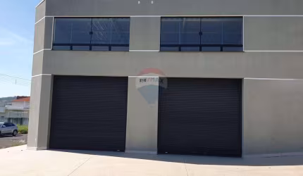 Galpão / Depósito / Armazém para alugar em Jardim Europa de 225.00m² com 4 Garagens