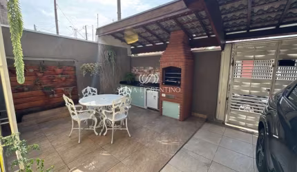 Casa para venda em Loteamento Residencial E Comercial Bosque Flamboyant de 125.00m² com 3 Quartos e 2 Garagens