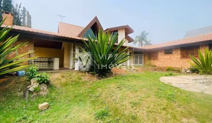 Casa para alugar em Jardim América de 491.00m² com 4 Quartos, 2 Suites e 6 Garagens
