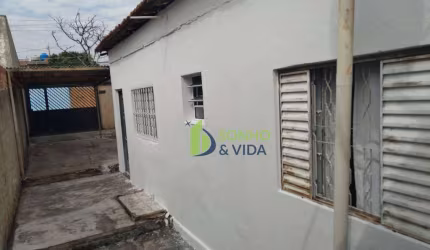Casa para venda em Jardim Maria Rosa de 100.00m² com 2 Quartos e 1 Garagem