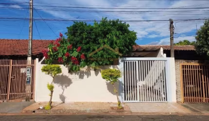 Casa para venda em Cecap de 100.00m² com 3 Quartos, 1 Suite e 2 Garagens