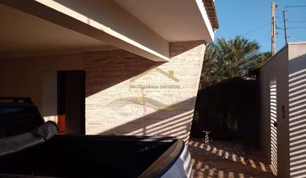 Casa para venda em Loteamento Porto Seguro de 220.00m² com 3 Quartos, 1 Suite e 2 Garagens