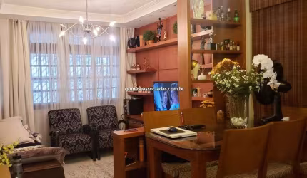 Casa para venda em Jardim Batalha de 180.00m² com 3 Quartos, 3 Suites e 2 Garagens