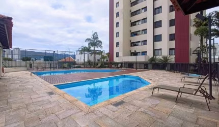 Apartamento para venda em Centro de 186.00m² com 4 Quartos, 2 Suites e 2 Garagens