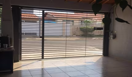 Casa para venda em Vila Rubens de 174.25m² com 2 Quartos, 1 Suite e 2 Garagens