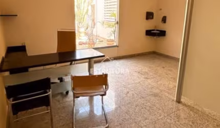 Sala Comercial para alugar em Consolação de 30.00m²