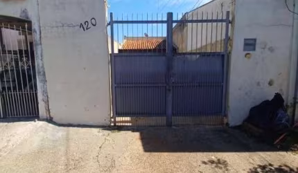 Casa para alugar em Parque Santa Felícia Jardim de 60.00m² com 2 Quartos e 2 Garagens