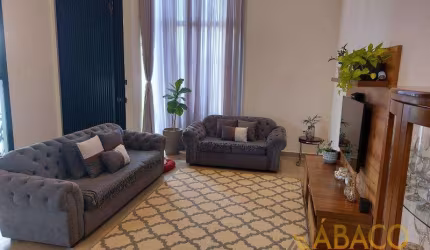 Casa para alugar em Condomínio Village São Carlos Iv de 175.00m² com 3 Quartos, 4 Suites e 4 Garagens