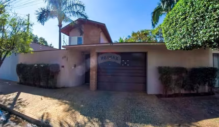 Casa para venda em Jardim Do Bosque de 178.00m² com 3 Quartos, 1 Suite e 4 Garagens