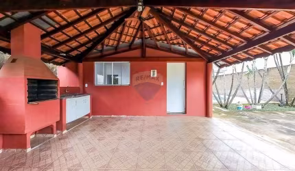 Casa para venda em Jardim Do Bosque de 66.99m² com 2 Quartos e 5 Garagens