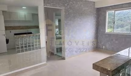 Apartamento para alugar em Centro de 52.00m² com 2 Quartos e 1 Garagem