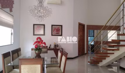 Casa de Condomínio para venda em Residencial Gaivota I de 340.00m² com 4 Quartos, 2 Suites e 2 Garagens