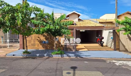 Casa para venda em Residencial Califórnia de 120.00m² com 3 Quartos, 1 Suite e 3 Garagens
