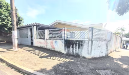 Casa para venda em Antônio Zanaga de 210.00m² com 3 Quartos, 1 Suite e 4 Garagens