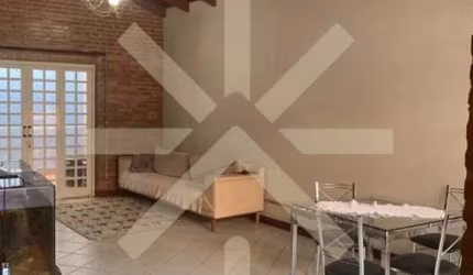 Casa para venda em Parque Fehr de 250.00m² com 3 Quartos e 2 Garagens