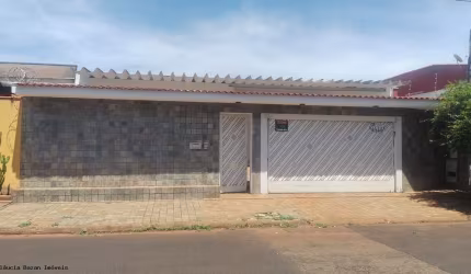 Casa para venda em Parque Residencial Lagoinha de 420.00m² com 3 Quartos e 2 Suites