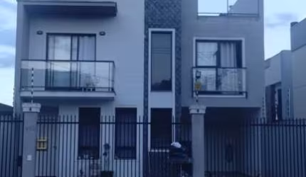 Sobrado para venda em Jardim Das Américas de 162.00m² com 3 Quartos, 1 Suite e 2 Garagens