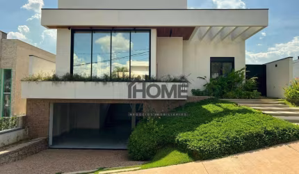 Casa de Condomínio para venda em Residencial Helvétia Park de 315.00m² com 4 Quartos, 4 Suites e 6 Garagens
