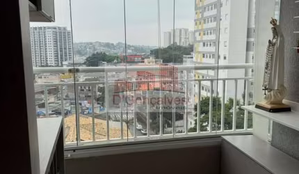 Apartamento para alugar em Centro de 50.00m² com 2 Quartos, 1 Suite e 1 Garagem