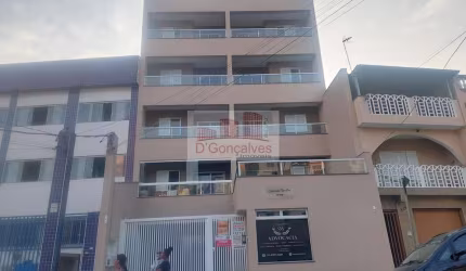 Apartamento para alugar em Centro de 43.00m² com 2 Quartos e 1 Garagem