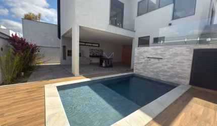 Casa para venda e aluguel em Cyrela Landscape Esplanada de 235.00m² com 3 Quartos, 3 Suites e 4 Garagens