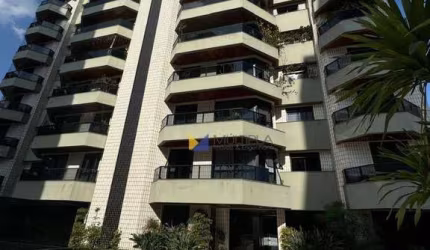 Apartamento para venda em Centro de 661.00m² com 4 Quartos, 3 Suites e 3 Garagens