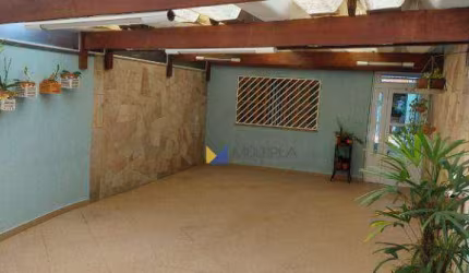 Sobrado para venda em Parada Inglesa de 126.00m² com 3 Quartos, 2 Suites e 4 Garagens