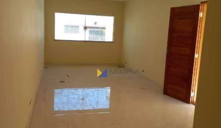 Sobrado para venda em Jardim Santa Bárbara de 133.00m² com 3 Quartos, 3 Suites e 4 Garagens