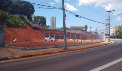 Terreno para alugar em Torres Tibagy de 1206.00m²